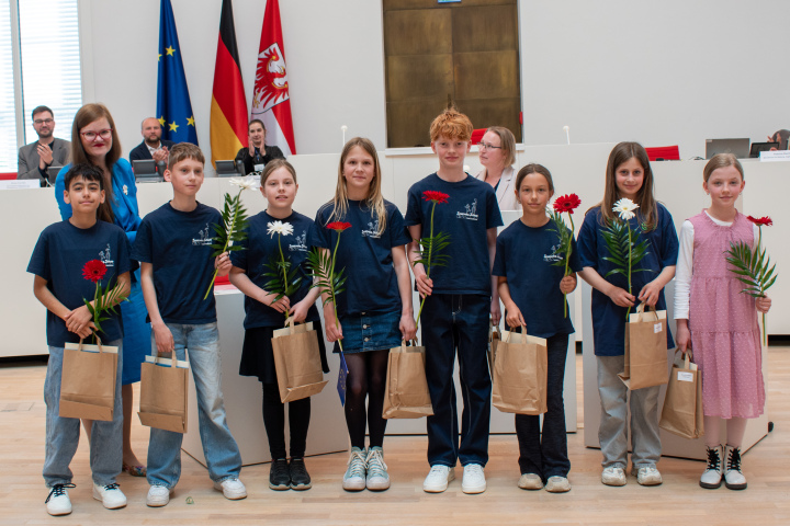 Die Preisträgerinnen und Preisträger der Steinweg-Schule Kleinmachnow..
