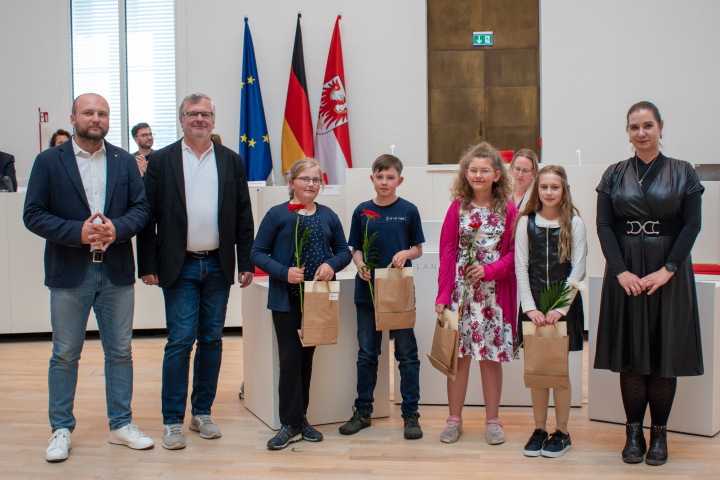 Die Preisträgerinnen und der Preisträger der Grundschule Müncheberg.