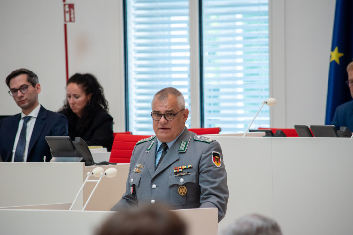 Rede des stellvertretenden Präsidenten des Verbandes der Reservisten der Deutschen Bundeswehr Manfred Schreiber