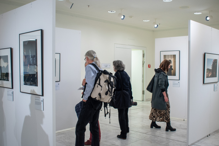 Impression der Ausstellungeröffnung „Erzähl mir von Europa!“