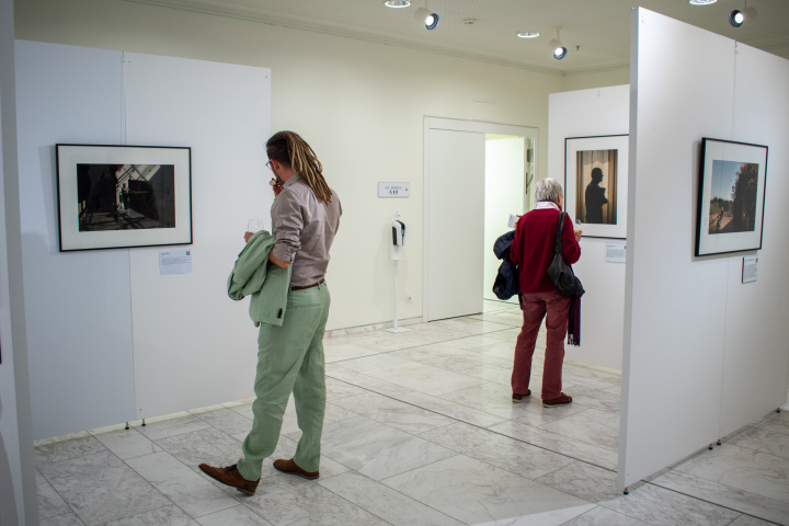 Impression der Ausstellungeröffnung „Erzähl mir von Europa!“