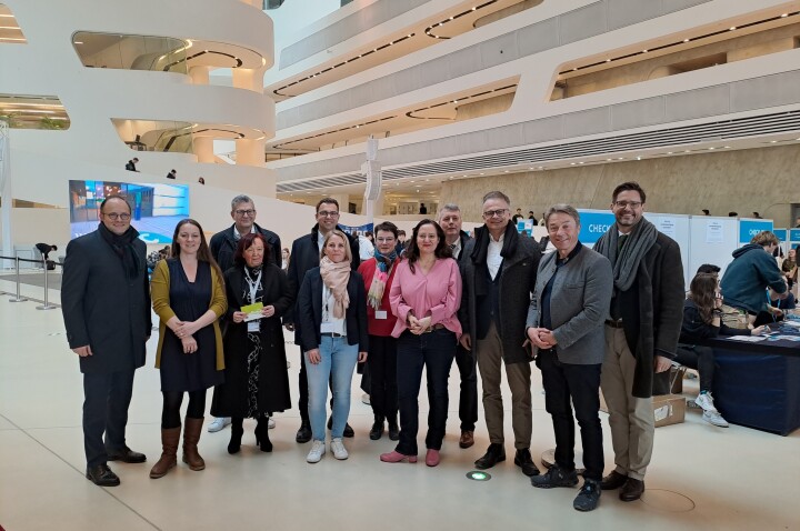 Impression der Reise des AWFK: Gruppenfoto Besuch Bundesimmobiliengesellschaft Österreich (BIG)