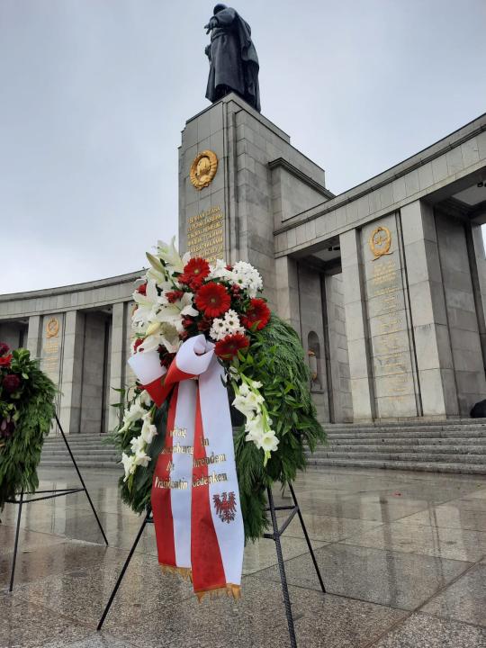 Gedenkveranstaltung der Botschaft der Ukraine anlässlich des Tages des Gedenkens und der Versöhnung und des 76. Jahrestages der Befreiung vom Nationalsozialismus am 07.05.2021