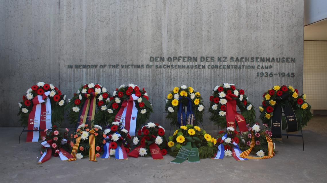 Stilles Gedenken in den Gedenkstätten Sachsenhausen und Ravensbrück