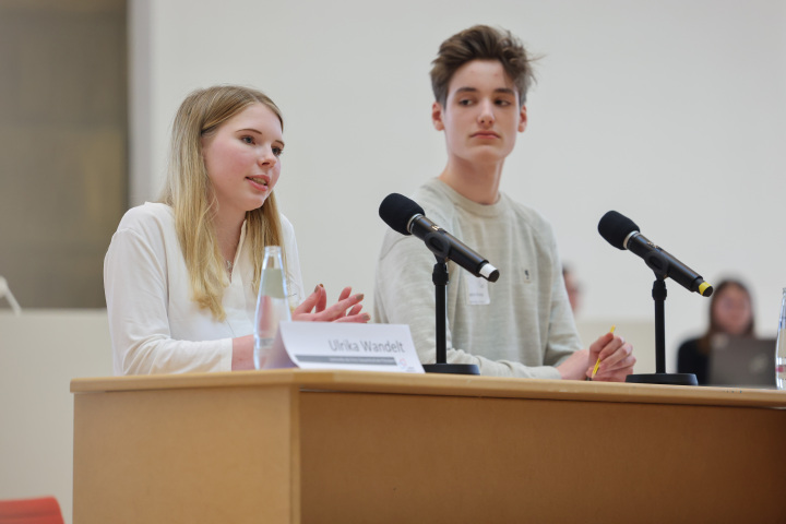 Impression der Finaldebatte der Altersgruppe I