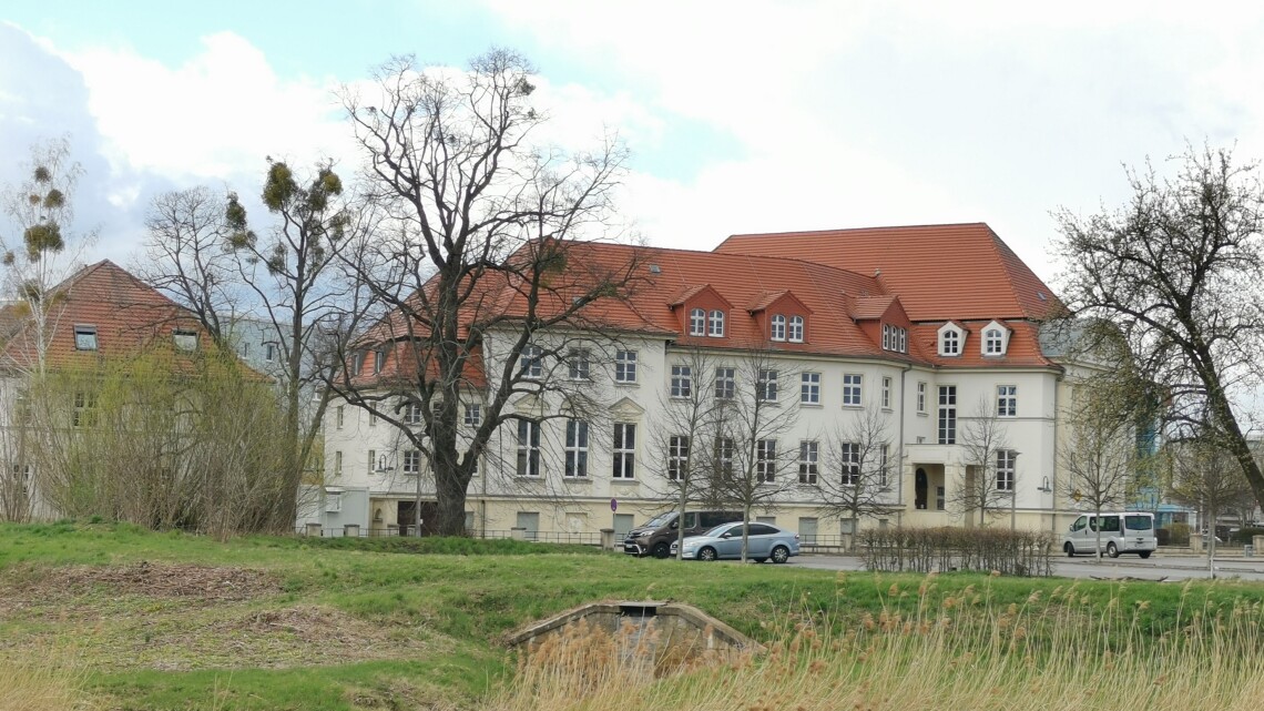 Denkmalgeschütztes Bergbauhaus in Senftenberg, Sitz der Kreisverwaltung Oberspreewald-Lausitz