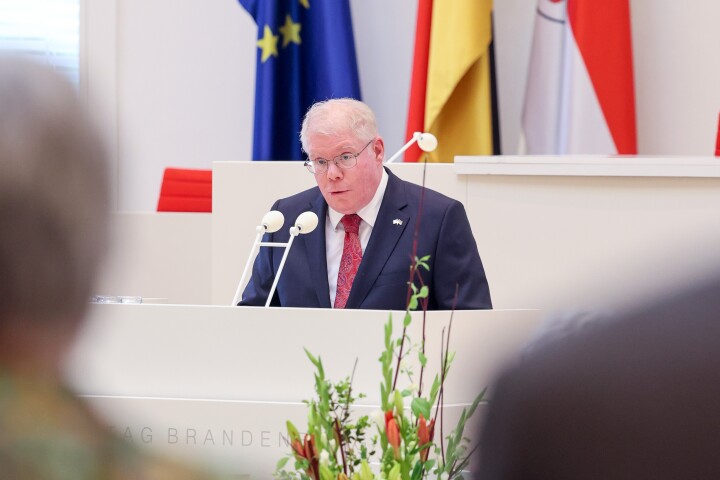 Rede des Gesandten der Botschaft der Vereinigten Staaten von Amerika Woodward Clarke Price
