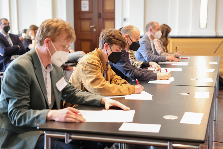 Jury des Landesfinales „Jugend debattiert“ 2022 