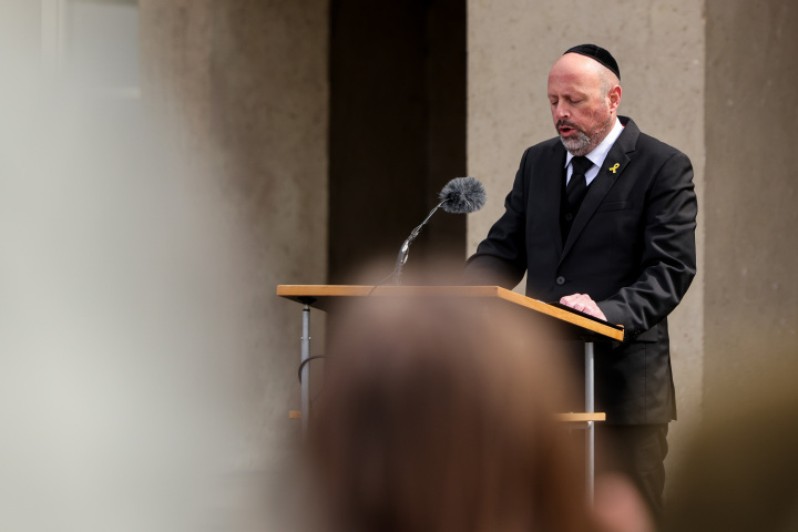 Religiöses Gedenken: Kaddisch mit Kantor Gabriel Loewenheim