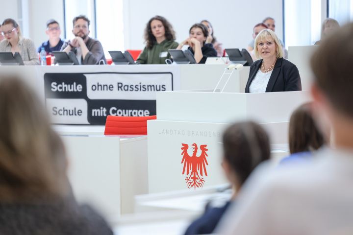 Begrüßung der Landtagspräsidentin Prof. Dr. Ulrike Liedtke