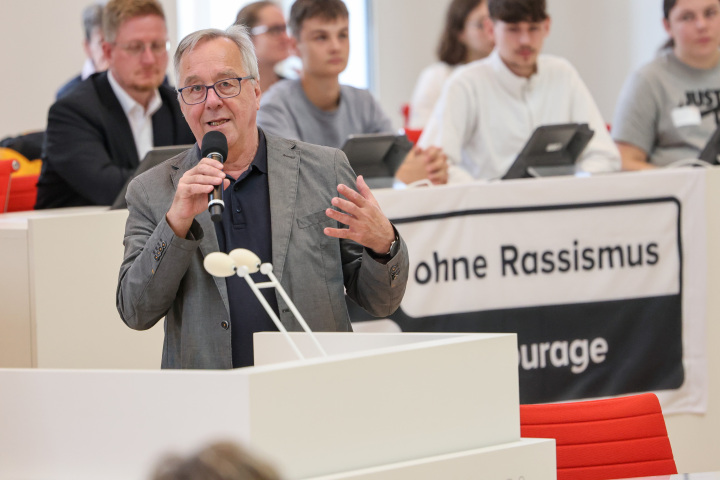 Interview mit dem Geschäftsführer der Bundeskoordination SOR-SMC Eberhard Seidel