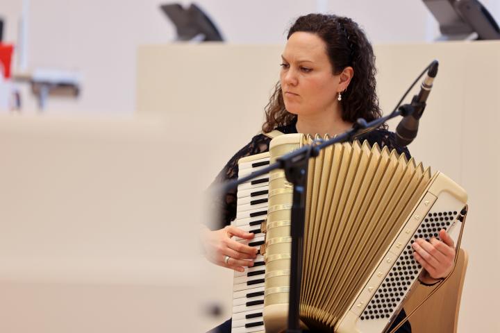 Musikalisches Zwischenspiel durch Shulamit Anna-Elena Lyubovskaya aus Berlin