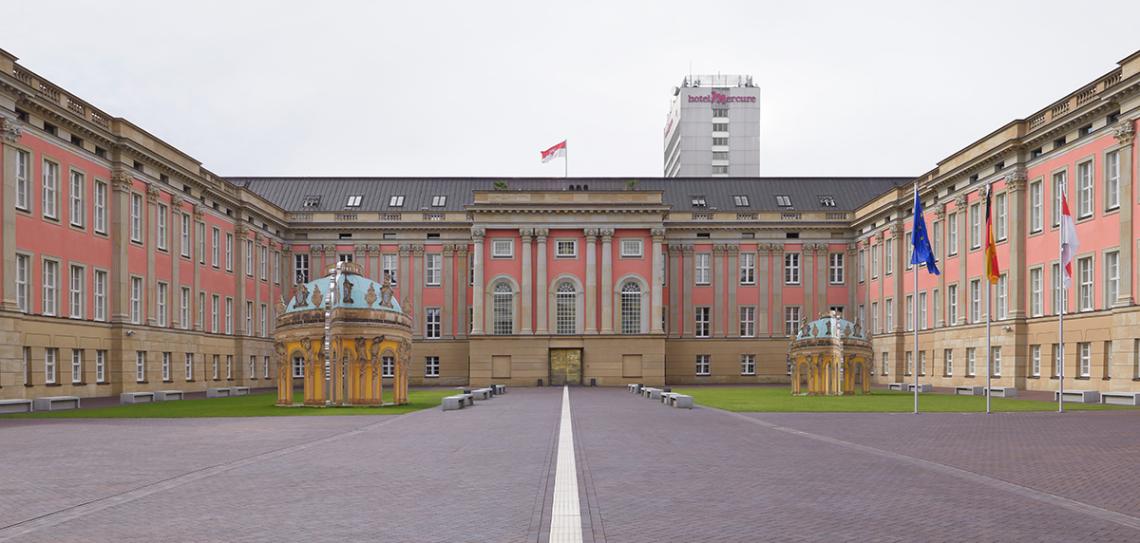 Innenhof des neuen Landtages