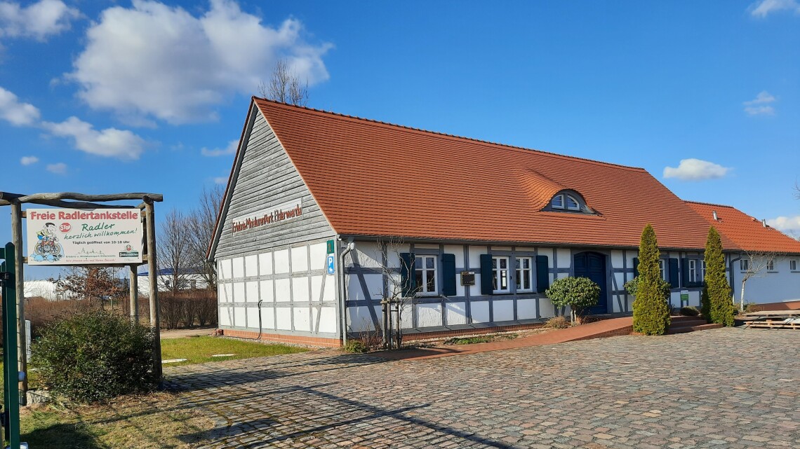 Langhaus Miniaturenpark Elsterwerda