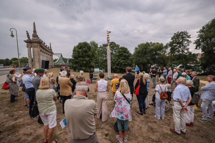 Impression der Gedenkveranstaltung der Landeshauptstadt Potsdam und der Fördergemeinschaft Lindenstraße zum Bau der Berliner Mauer