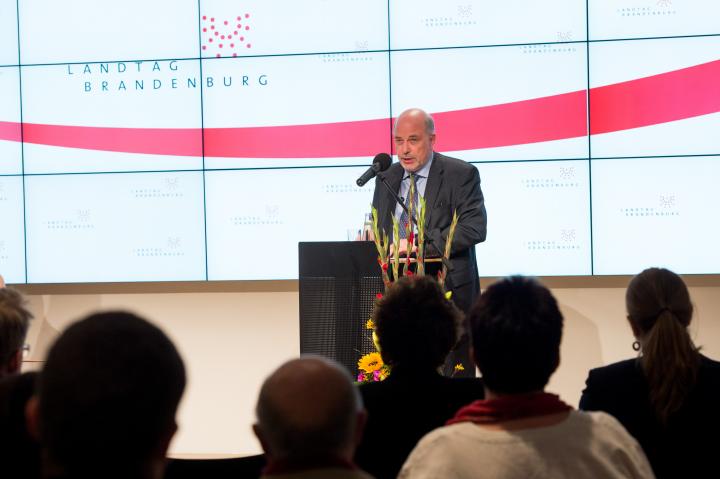 Einführung in die Ausstellung durch den Direktor des Brandenburgischen Landeshauptarchivs Prof. Dr. Klaus Neitmann.