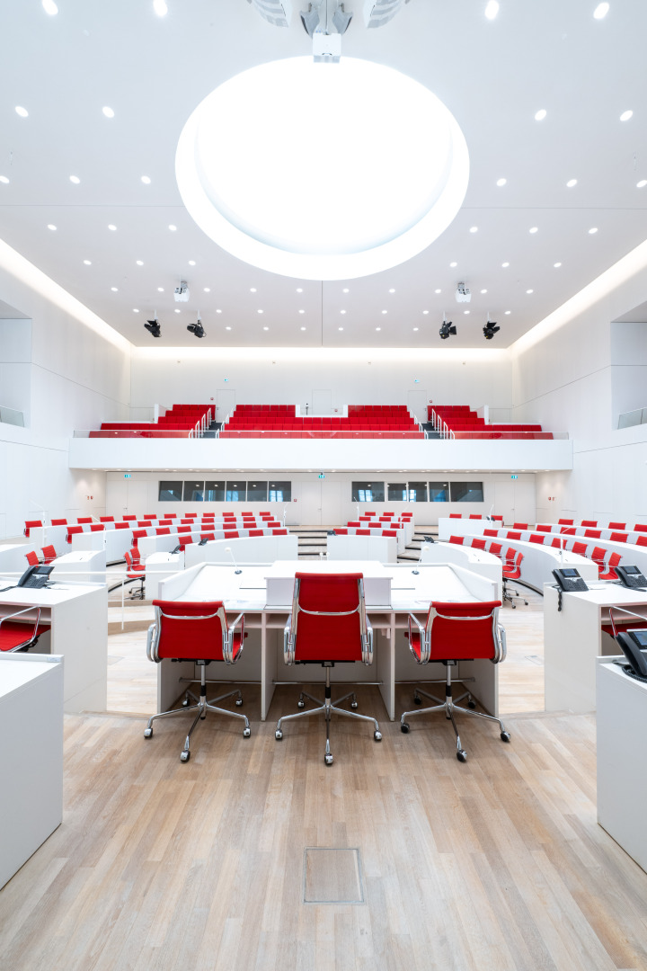 Blick in den Plenarsaal