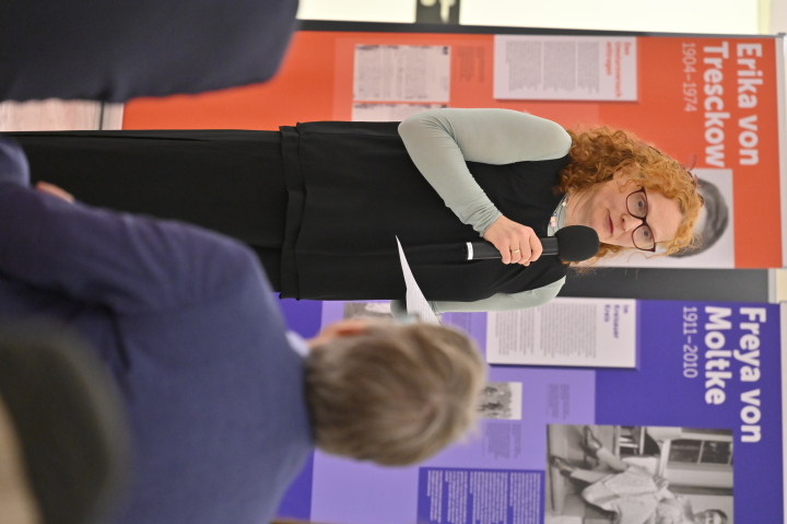 Musikalisches Zwischenspiel der Musikerin Regine Daniels-Stoll