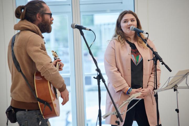 Musikalischer Auftakt mit der Schulband "Helmar" der Evangelischen Schule Neuruppin.