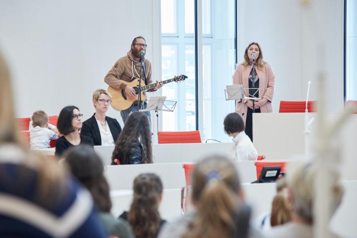 Musikalisches Zwischenspiel der Schulband "Helmar" der Evangelischen Schule Neuruppin.