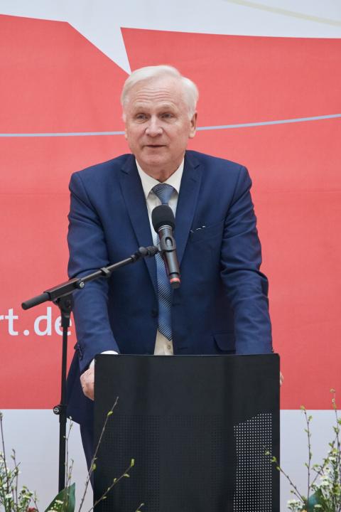 Eröffnung des Landesfinale „Jugend debattiert“ 2018 durch Landtagsvizepräsident Dieter Dombrowski