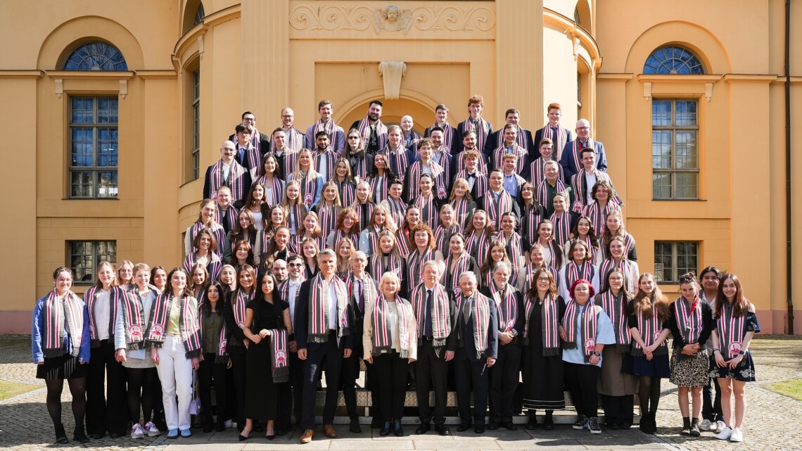 Gruppenfoto vor der Kulturkirche Neuruppin 